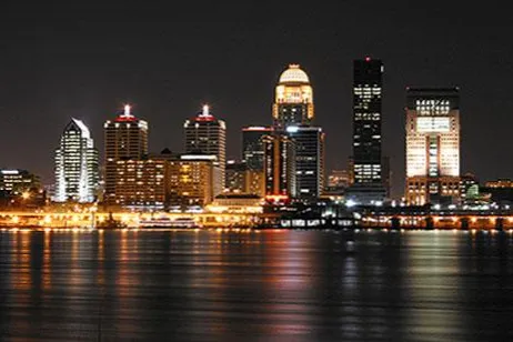Louisville_night_skyline.jpg