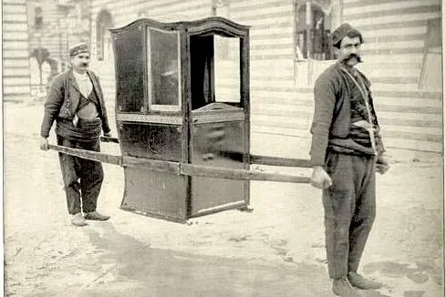 Sedan-chair.jpg