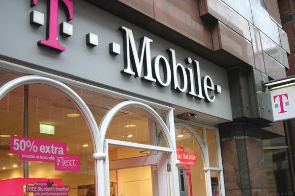 T-Mobile-sign-web.jpeg