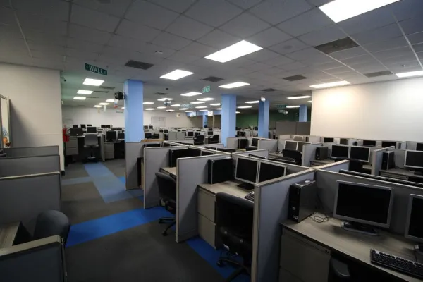 empty_call_center_2.jpg
