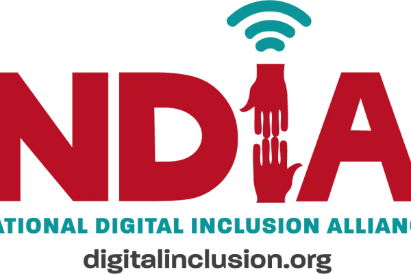 logo_with_url4x.png