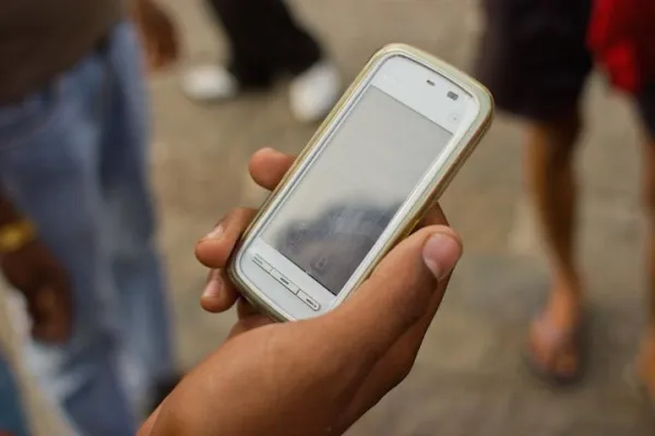 cell_phone_user.jpg