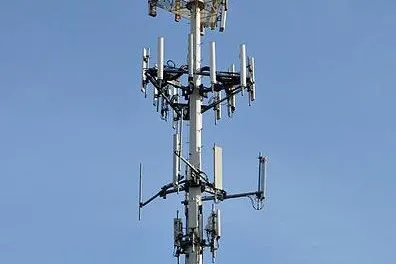 cellphonetower_1.jpg