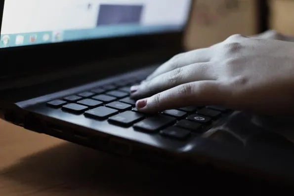 hand-laptop-notebook-typing.jpg