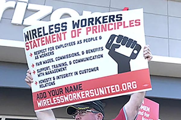 wireless_worker_with_sign_0.jpg
