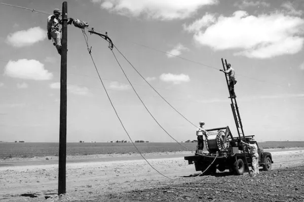 rural_phone_lines.jpg