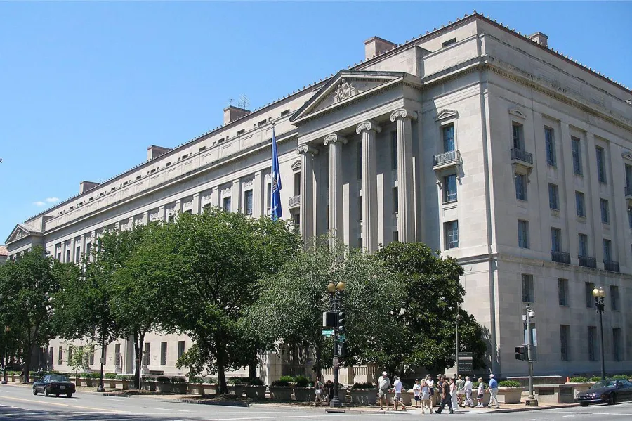 doj_building.jpg