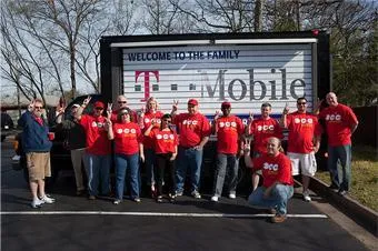 t-mobile_family.jpg